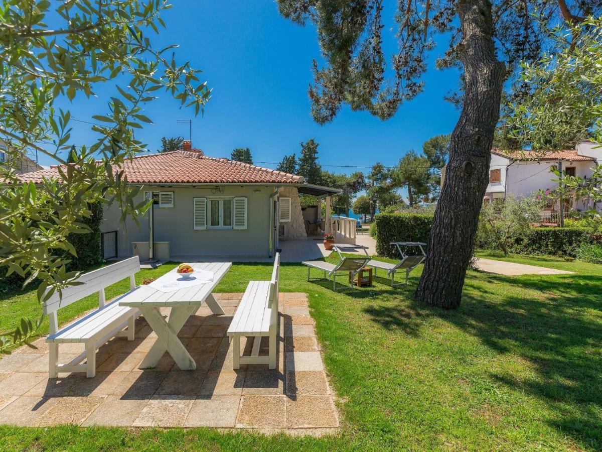 Holiday Home Punta 2 Umag Bagian luar foto